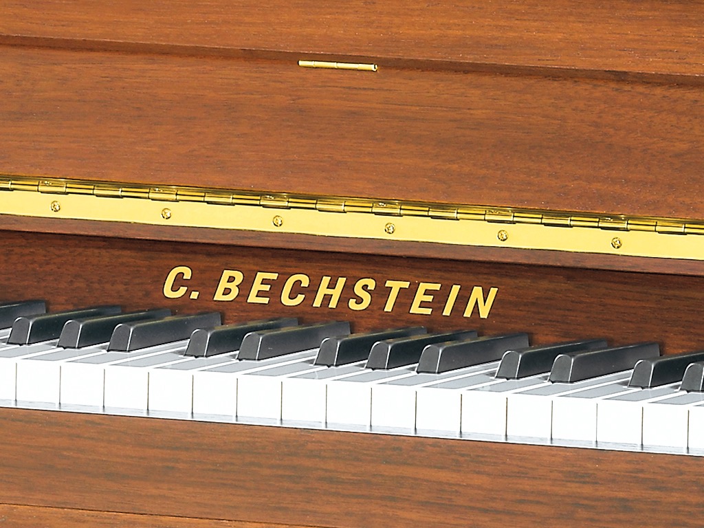 C. Bechstein R 124 Residence Classic